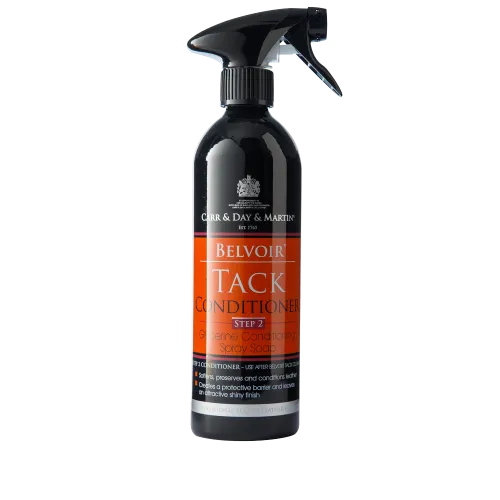 CARR & DAY & MARTIN Belvoir Tack Cleaner - Step 2
