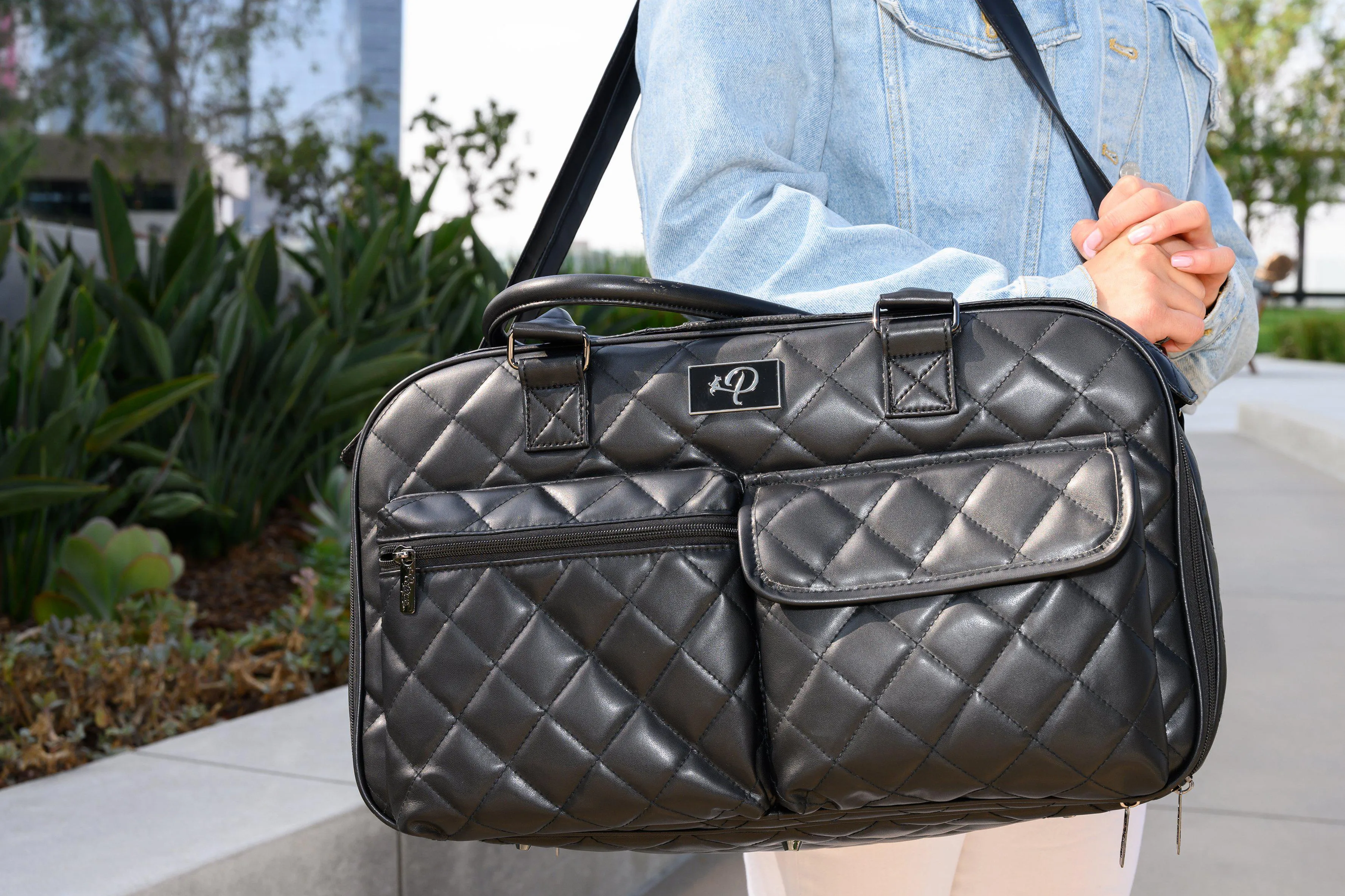 Petique The Lux Pet Carrier